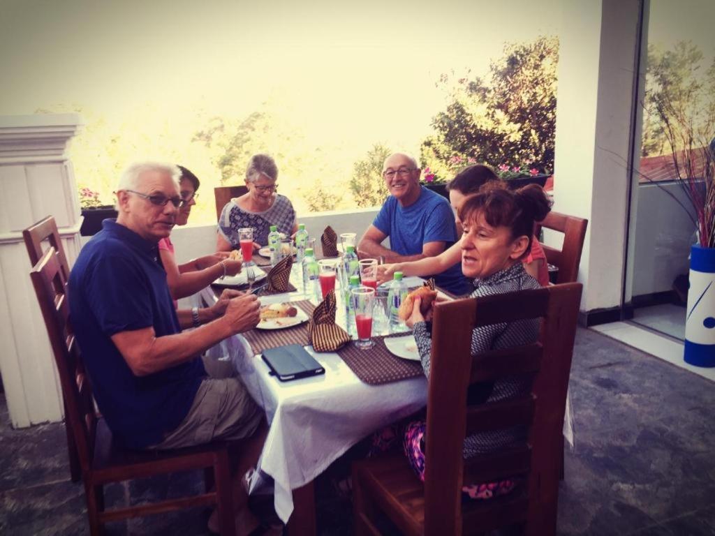The Grand Bandarawela Hotel Bagian luar foto